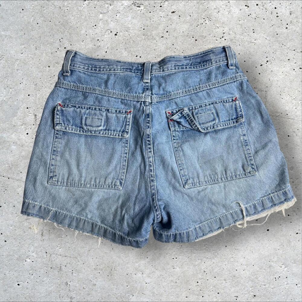 Old Navy Womens Denim Shorts Y2K 90's Pockets Raw Hem Blue Size 28 - Picture 3 of 8